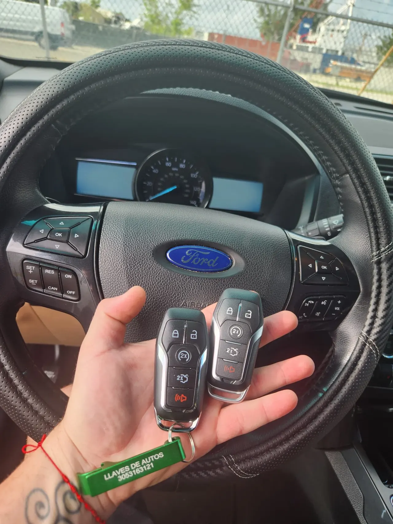 Automotive Locksmith from Locksmith Near Me Florida