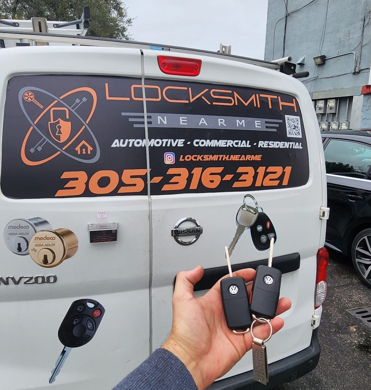 Locksmith Near Me Florida - Locksmith car key