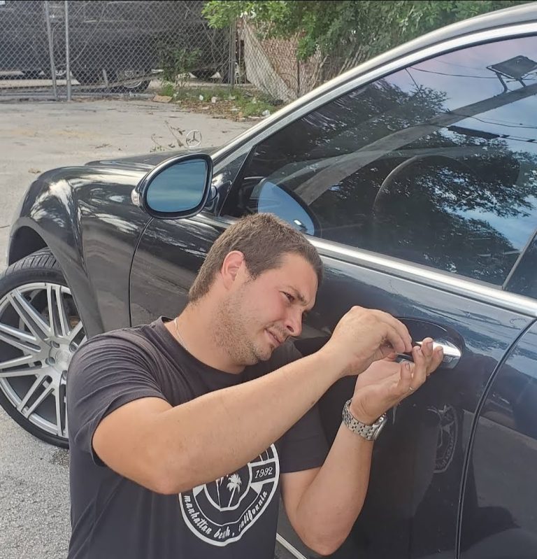 Automotive Locksmith Near Me